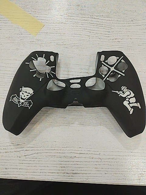 کاور PS5 طرح MAC